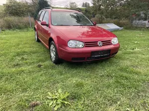 Volkswagen Golf Variant Pacific