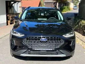 Ford Focus Lim. Active X*FACELIFT*SYNC 4*KAMERA Bild 2