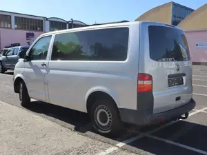 Volkswagen T5 Kombi Kombi Bild 5