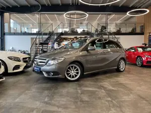 Mercedes-Benz B 200 *Klima*Navi*PDC*TÜV NEU*