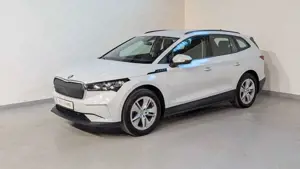 Skoda Enyaq 60 Loft 62kWh NAV*LANE*KAM*PDC*19"