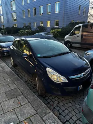 Opel Corsa Automatik, nicht fahrbereit.