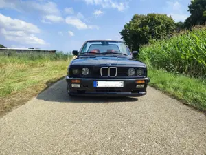 BMW 325 325i Bild 5
