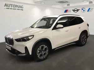 BMW X1 sDrive18i X-Line*AHK*DriveAssistPlus*ParkAssistPlu