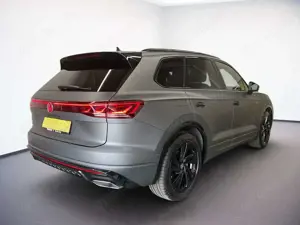 Volkswagen Touareg R-LINE BLACK 286PS MATRIX.NAVI.AHK.LEDER.LUFT.STAN Bild 4