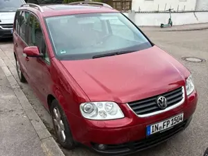 Volkswagen Touran Touran Diesel 2.0 TDI DSG Highline