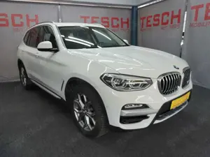 BMW X3 xDrive 20d xLine/AHK/HK/PANO/EL.SITZE/HUD/ Bild 4