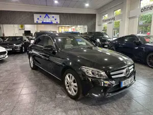 Mercedes-Benz C 220 C220dA 4Matic*AVANTGARDE*LED*LEDER*RFK*GSD*
