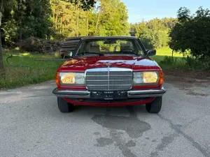 Mercedes-Benz 230 CE °Unikat°Sehr Gepflegt°H-Zulassung Bild 3