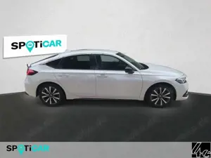Honda Civic e:HEV Elegance SPORT-PAKET Bild 4