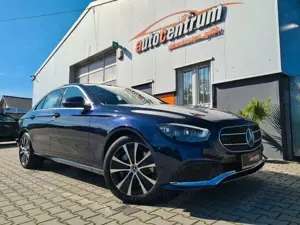 Mercedes-Benz E 300 de Lim. 2x Avantg*Pano*360°*HeadUp*MltBeam