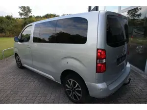 Citroen Spacetourer SpaceTourer M HDi 180 EAT8 (L2) Navi Sitzh. AHK Bild 4