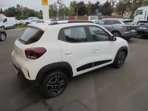 Dacia Spring 45 Bild 5