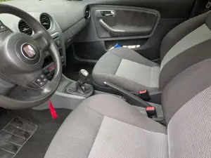 SEAT Ibiza 1.4 16V Comfort Edition