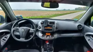 Toyota RAV 4 RAV4 Diesel 2.2 D-4D 4x2 Sol Bild 5