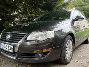 Volkswagen Passat Variant alles Top, TÜF 2027, Autom, AHK, Klima