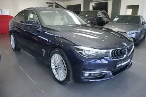 BMW 330 xDrive Luxury Line+NAVI+HEAD UP+PDC+LEDER