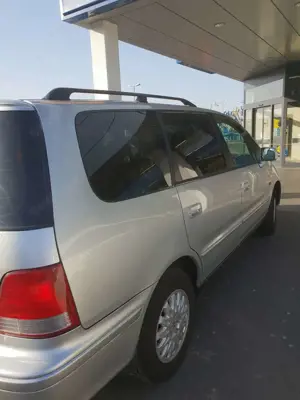 Honda Shuttle 2.3i ES