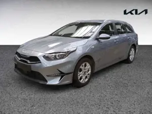 Kia Ceed SW / cee'd SW Vision 1.5 SITZHZG,NAVI,KAMERA,KLIMAAUTO,CARPLAY
