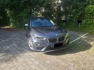 BMW X1 sDrive 20 d Advantage Bild 3