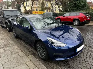 Tesla Model 3 Long Range w Boost. Allradantrieb Dual Motor Bild 3