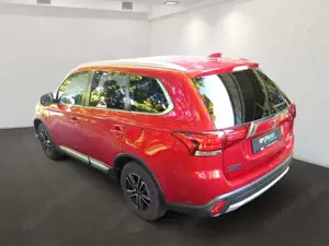 Mitsubishi Outlander 2.0 2WD Edition 100 Bild 4