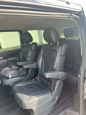 Mercedes-Benz V 250 (BlueTEC) d lang 7G-TRONIC Avantgarde Edition Bild 4