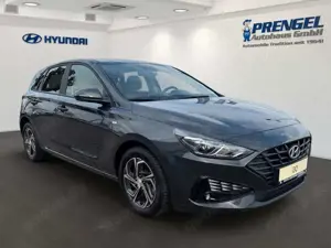 Hyundai i30 1.0T 48V Select+ KAMERA DAB PDC CARPLAY Bild 2