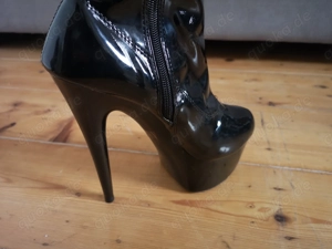 High Heels Kniestiefel aus Lack Marke Cottelli Gr. 37 Bild 8