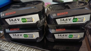 4Stück Bosch PSR 14,4 volt Li-2 4 Akkus inklusive 2 Ladegeräte zu verkaufen preis 60 