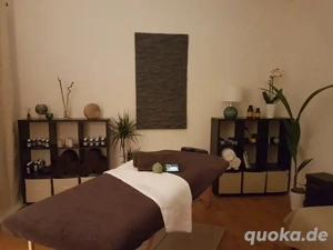 Spezialmassage von zu Hause 