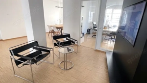 Heller Büro-Raum mit zwei Arbeitsplätzen in kreativer Bürogemeinschaft im Glockenbachviertel Bild 7