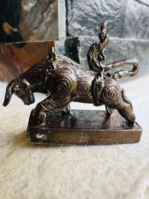 Phaya Ko Suwann Usapho    The Golden Sacred Bull  (Batch: Subdue the Yomkhan)