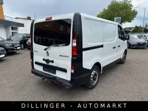Renault Trafic 1.6 dCI L1H1 Standheizung Nav AHK SORTIMO Bild 2