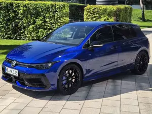 Volkswagen Golf R Golf VIII 2.0 TSI OPF 4Motion DSG Black Style Akra