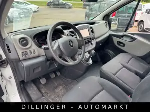 Renault Trafic 1.6 dCI L1H1 Standheizung Nav AHK SORTIMO Bild 4