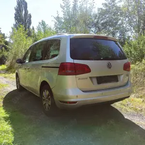 Volkswagen Sharan Comfortline BMT * sehr gepflegt * Bild 4