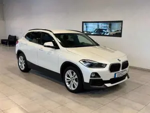 BMW X2 20i Autom.*KEYl*Navi+*ParkA*HUD*DrivA*HiFi*
