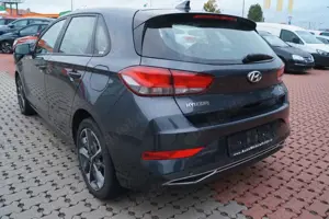 Hyundai i30 Trend Mild-Hybrid Bild 4