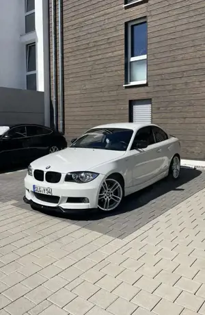 BMW 118 BMW 118d Coupé