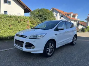 Ford Kuga 2.0 TDCi 4x4 Automatik  TÜV: 09/2027