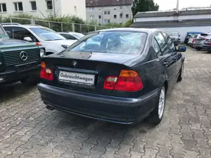 BMW 323 323i AUTOMATIK NAVIGATION 2 HAND KLIMAAUTOMATIK Bild 5