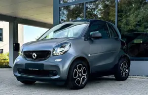 smart forTwo Coupe*AUTOMATIK*90PS*PANO*SHZ*NAVI*