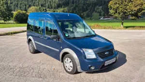 Ford Tourneo Connect Trend lang hoch