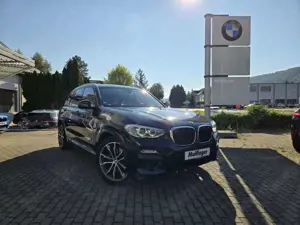 BMW X3 30d M Sport PanoD SHZ PaAs+ DrivAs Plus HUD LED Bild 2
