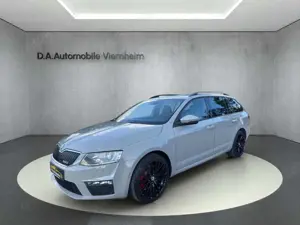 Skoda Octavia Combi RS°Automatik°Xenon^Navi°SHZ°PDC°°°