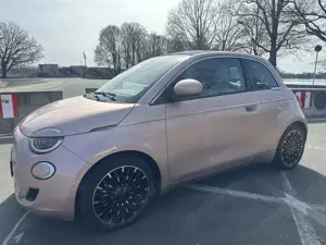 Fiat 500e 42kWh C la Prima (by Bocelli) Bild 3