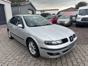 SEAT Leon 1,6 16V*Klima*Scheckheft*Tüv 09/2027*