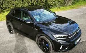 Volkswagen T-Roc R 300 PS Akrapovic Navi AHK DCC Schwarz