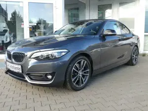 BMW 220 i Sport-Aut. Sport Line Coupe LED Navi